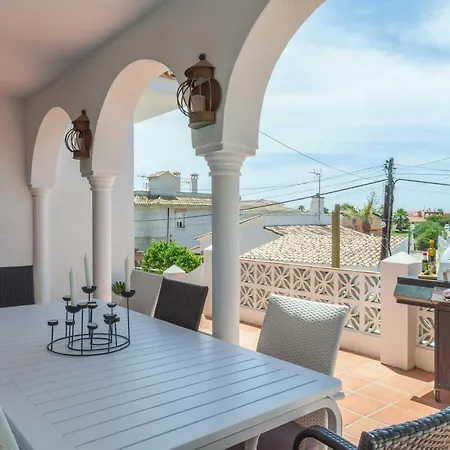 Stunning Family With Pool Ref 156 Fuengirola