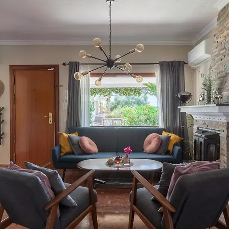 Stunning Family With Pool Ref 156 Fuengirola