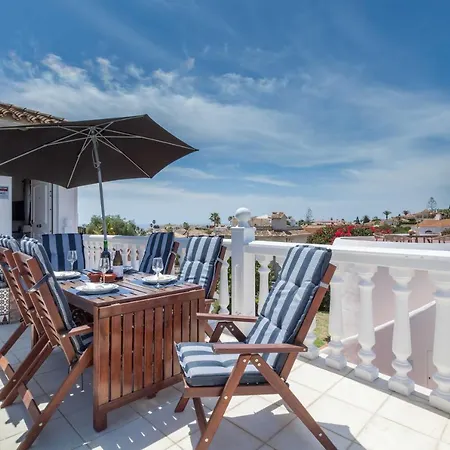 Villa Stunning Family With Pool Ref 156 *