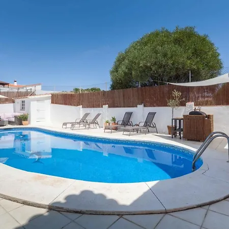 Stunning Family With Pool Ref 156 * Fuengirola