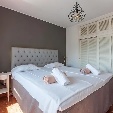 Villa Stunning Family With Pool Ref 156 Fuengirola